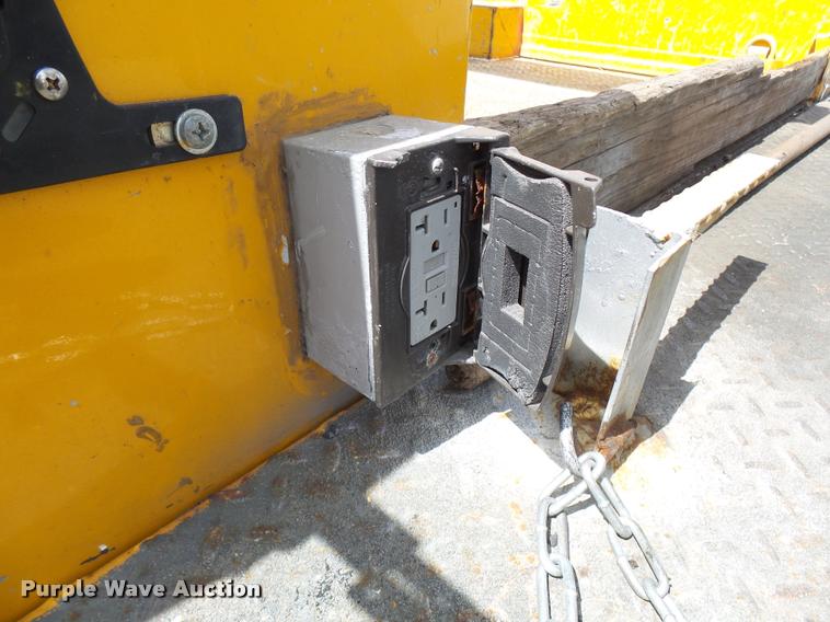 image for item CC9147 2008 Ford F550 Super Duty bucket truck