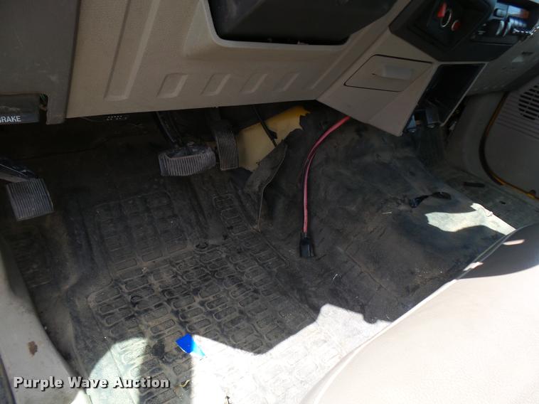 image for item CC9147 2008 Ford F550 Super Duty bucket truck