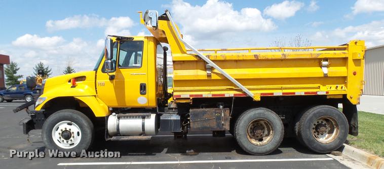 image for item CC9148 2006 International 7400 dump truck