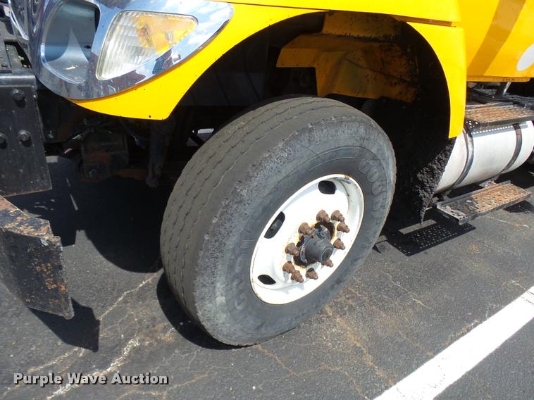 image for item CC9148 2006 International 7400 dump truck