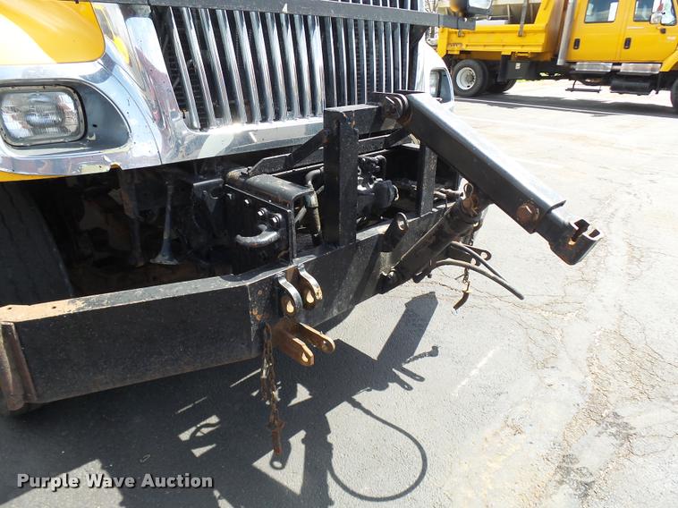 image for item CC9148 2006 International 7400 dump truck