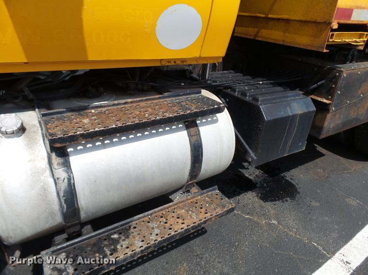 image for item CC9148 2006 International 7400 dump truck