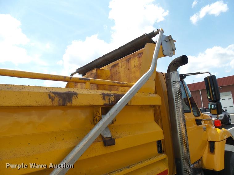 image for item CC9148 2006 International 7400 dump truck