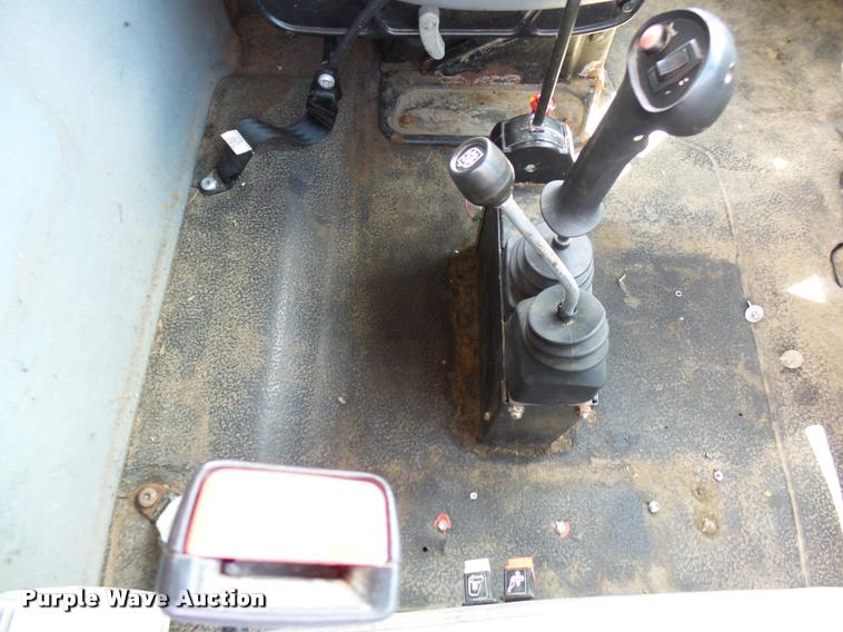 image for item CC9148 2006 International 7400 dump truck