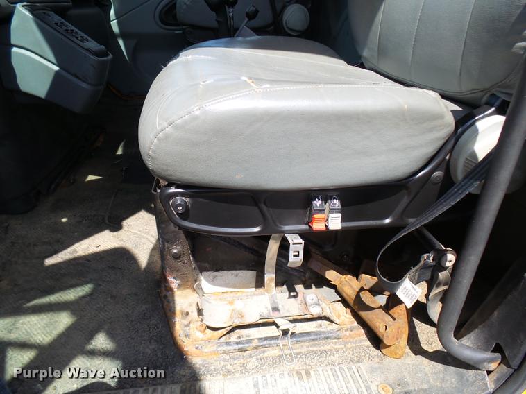 image for item CC9148 2006 International 7400 dump truck