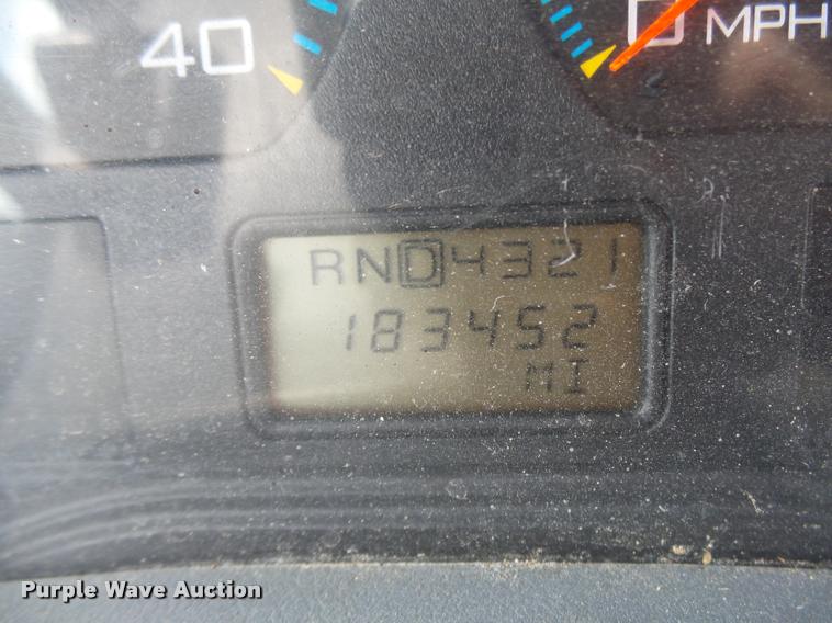 image for item CC9149 2004 International 7400 Crew Cab dump truck