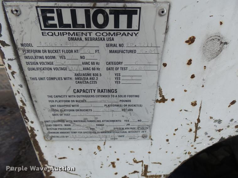 image for item CC9158 2005 International DuraStar 4300 bucket truck