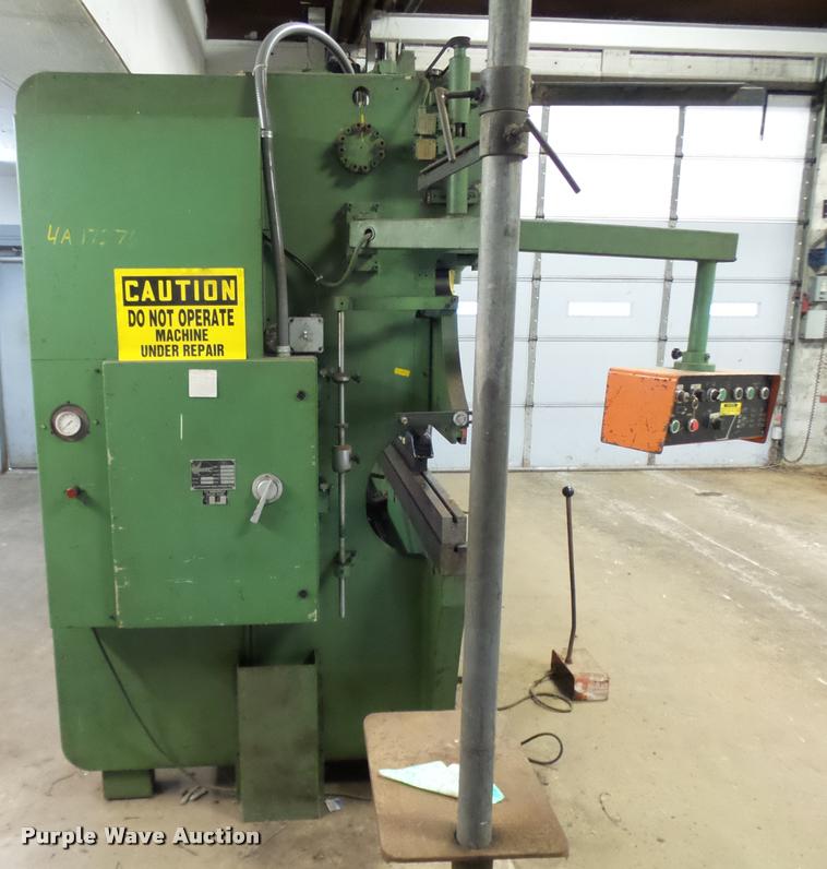 image for item CC9159 1986 Atlantic HD metal brake