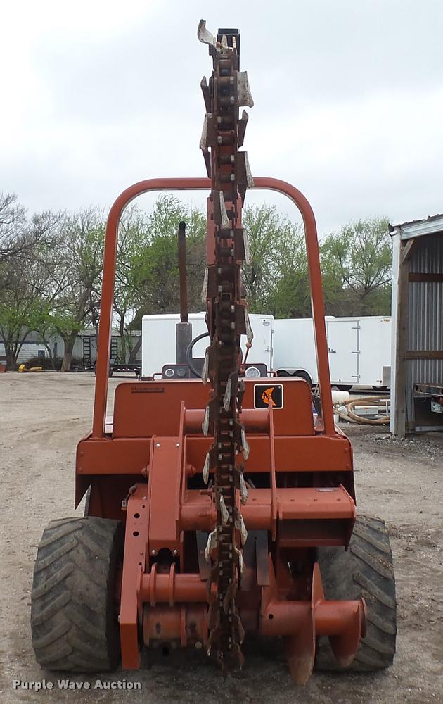 image for item DA0482 1992 Ditch Witch 5110 trencher