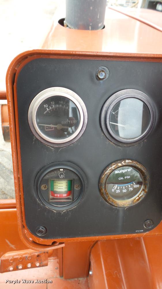 image for item DA0482 1992 Ditch Witch 5110 trencher