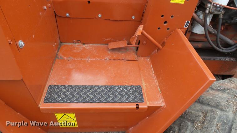 image for item DA0482 1992 Ditch Witch 5110 trencher