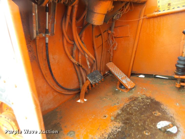 image for item DA3429 1984 Lull 844 telehandler