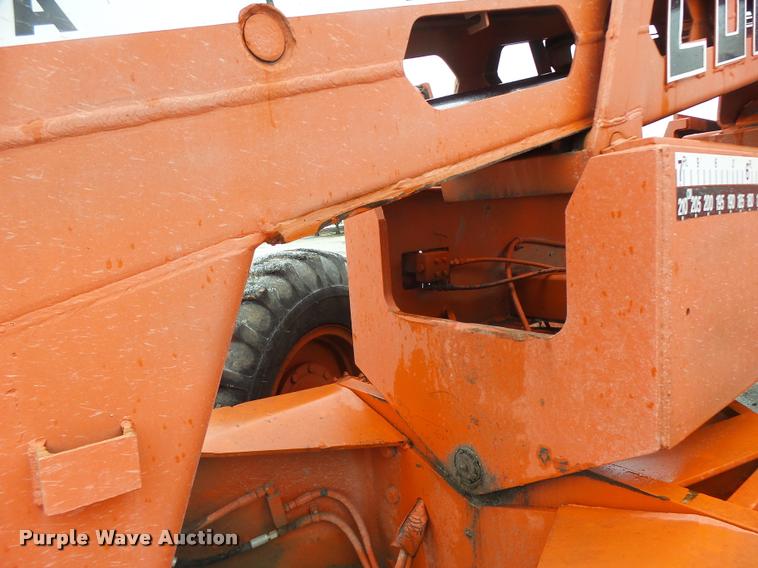image for item DA3429 1984 Lull 844 telehandler