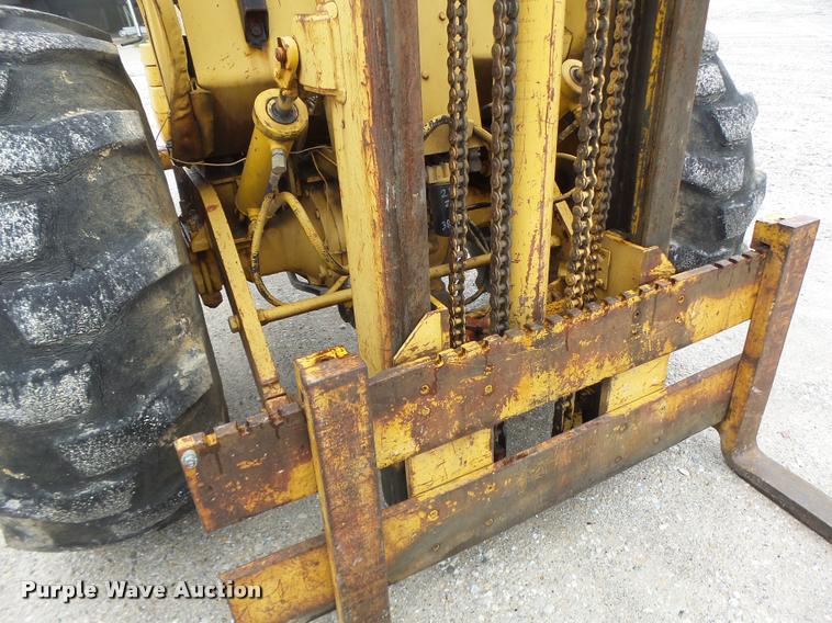 image for item DA3430 John Deere 480-B forklift