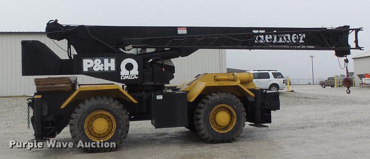 image for item DA3432 1980 P & H Omega 18 crane
