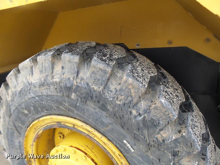 image for item DA3432 1980 P & H Omega 18 crane