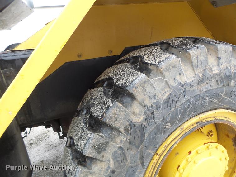 image for item DA3432 1980 P & H Omega 18 crane