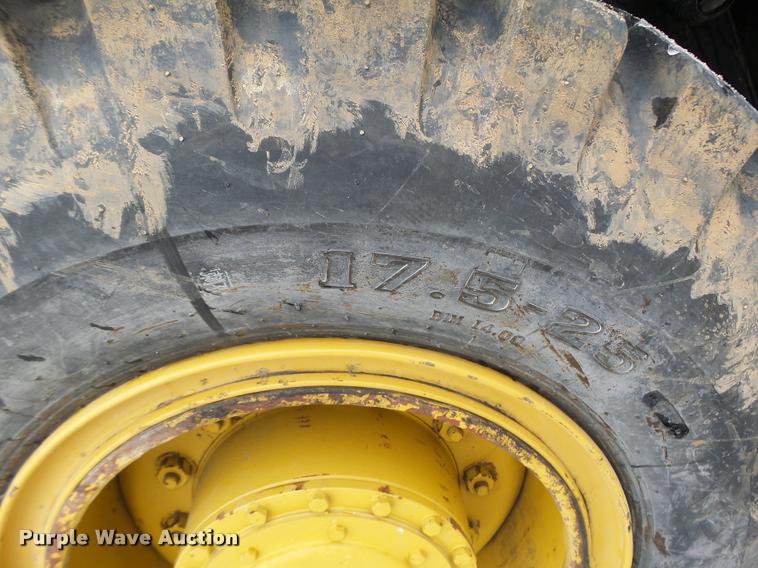 image for item DA3432 1980 P & H Omega 18 crane