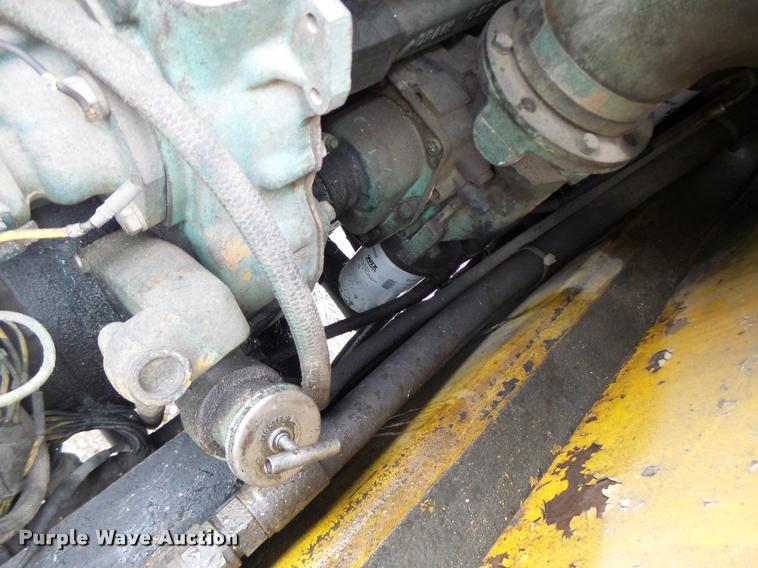 image for item DA3432 1980 P & H Omega 18 crane