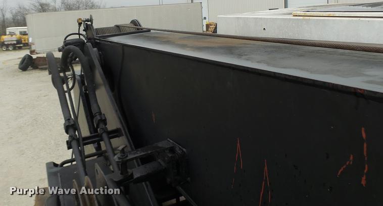 image for item DA3432 1980 P & H Omega 18 crane