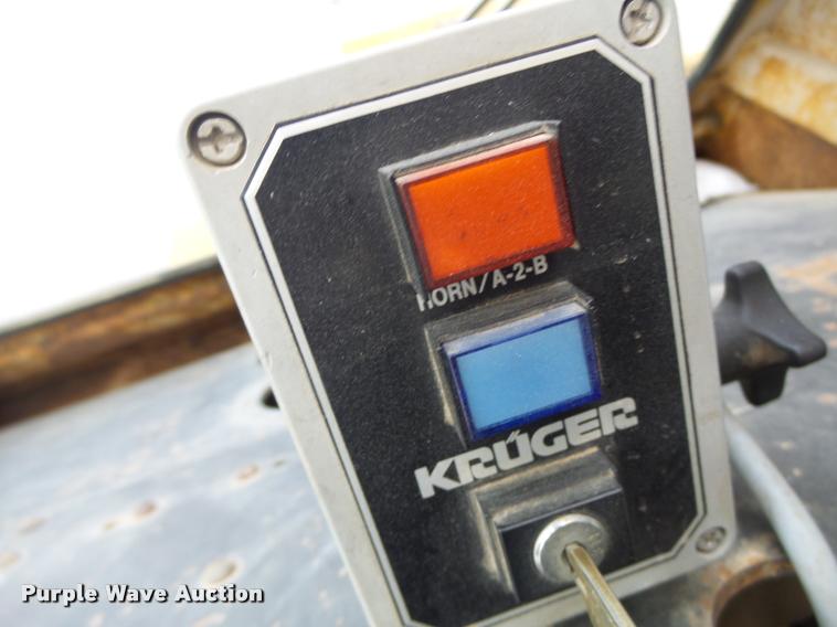 image for item DA3432 1980 P & H Omega 18 crane