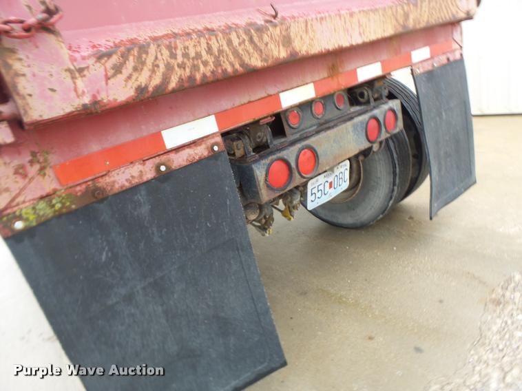 image for item DA3433 1998 Wheeler end dump trailer