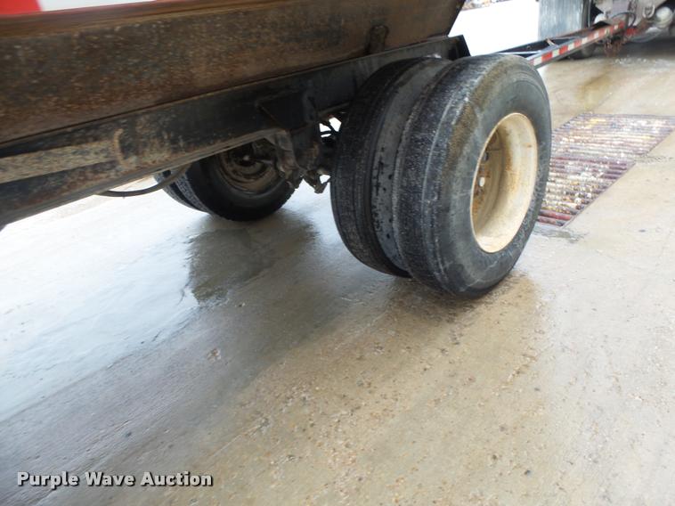 image for item DA3433 1998 Wheeler end dump trailer