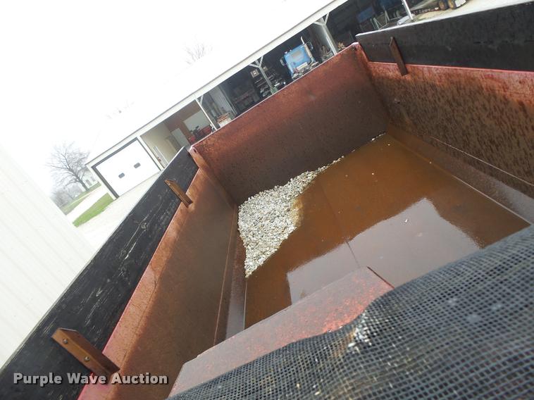 image for item DA3433 1998 Wheeler end dump trailer