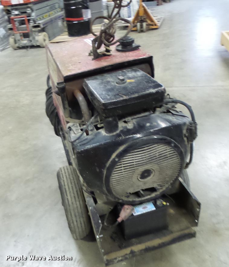 image for item DA3434 Lincoln WPG8000 welder/generator