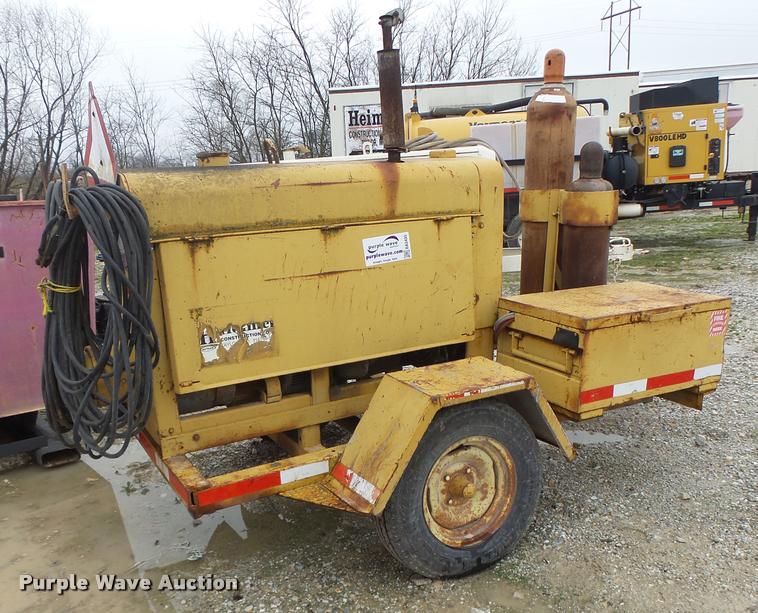 image for item DA3435 Lincoln SA200 welder