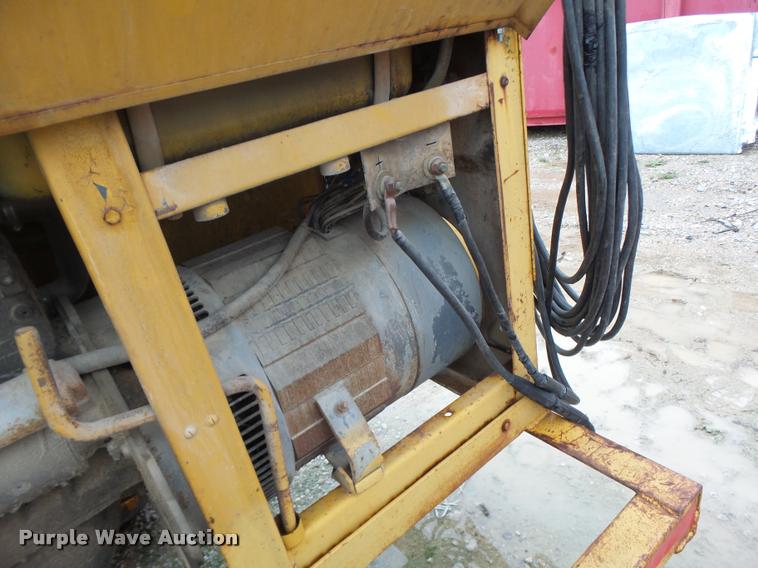 image for item DA3435 Lincoln SA200 welder