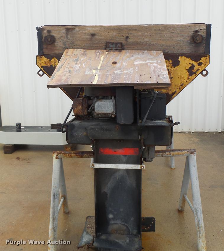 image for item DA3436 Steel spreader