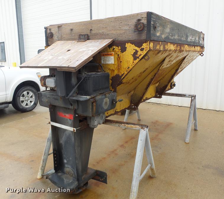 image for item DA3436 Steel spreader