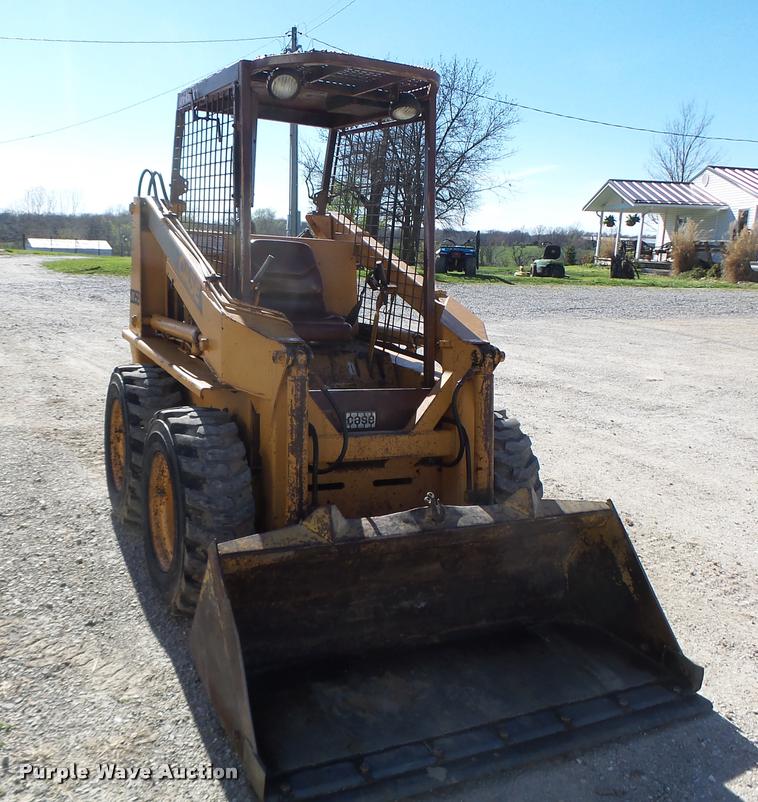 image for item DA3448 Case 1835B skid steer