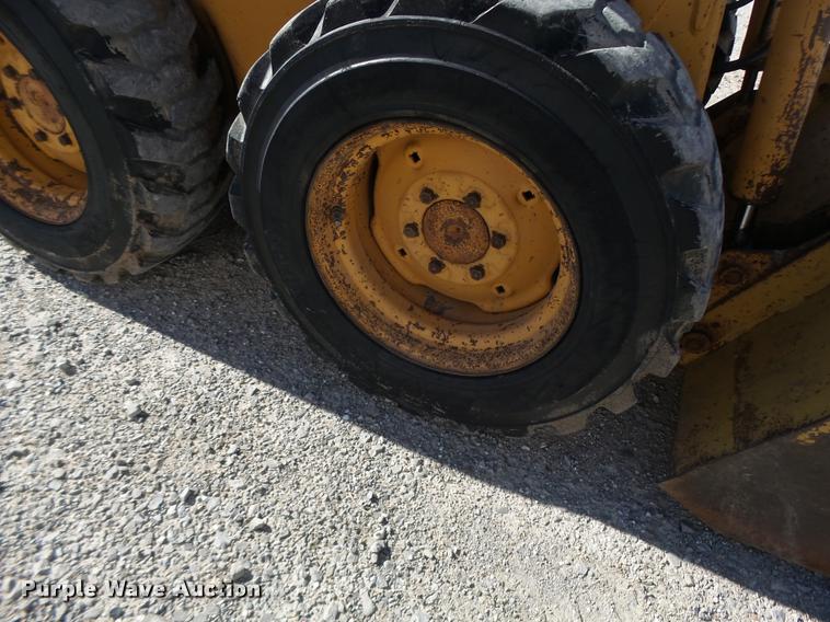 image for item DA3448 Case 1835B skid steer