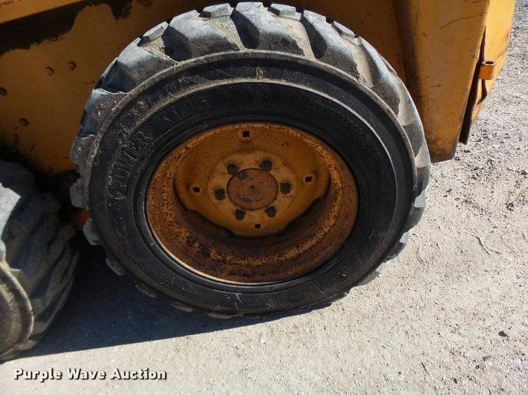 image for item DA3448 Case 1835B skid steer
