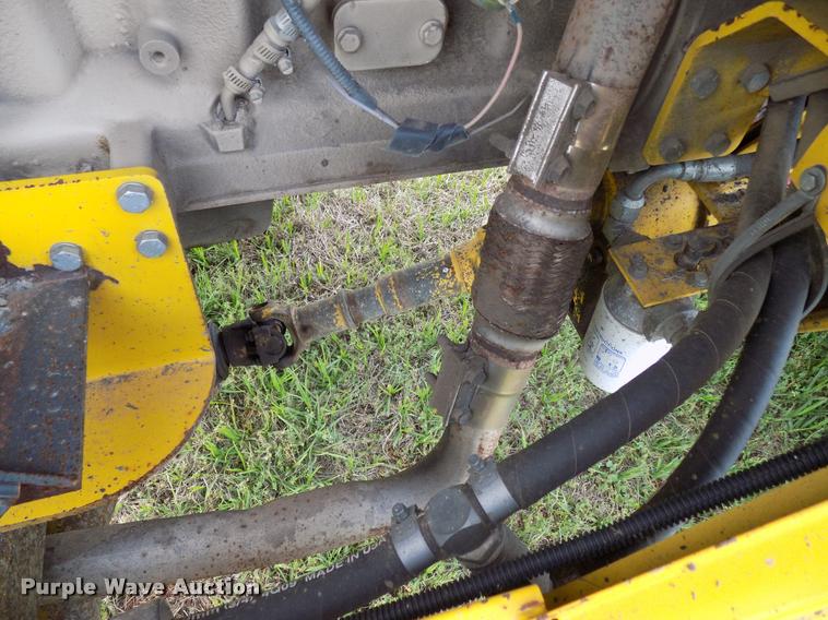 image for item DA6076 2010 Superior Broom DT80J broom