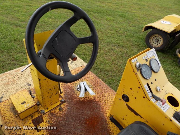 image for item DA6077 2010 Superior Broom DT80-J broom