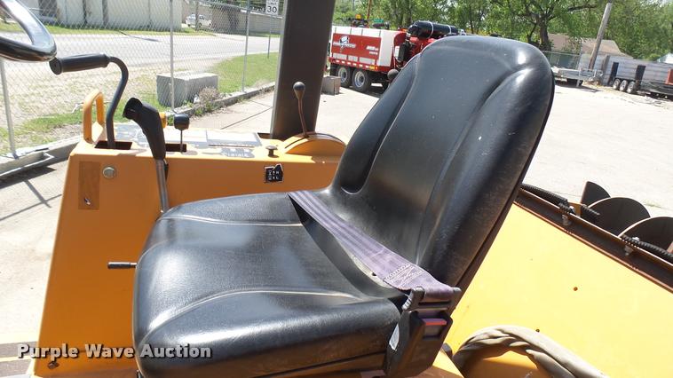 image for item DA7798 Case 960 Turbo trencher