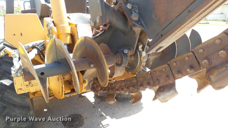 image for item DA7798 Case 960 Turbo trencher
