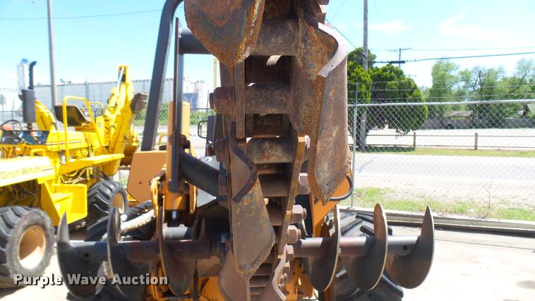 image for item DA7798 Case 960 Turbo trencher