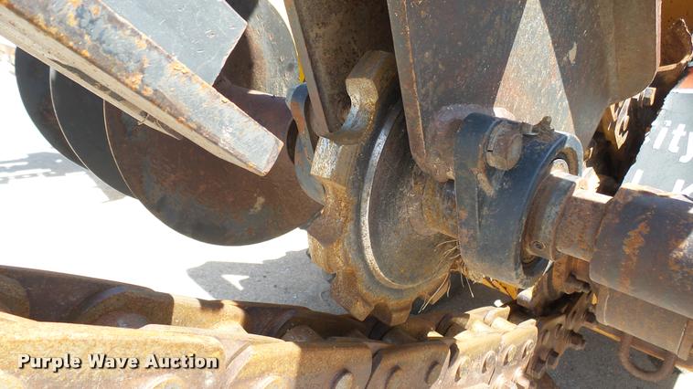 image for item DA7798 Case 960 Turbo trencher