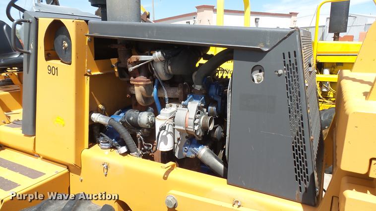 image for item DA7798 Case 960 Turbo trencher