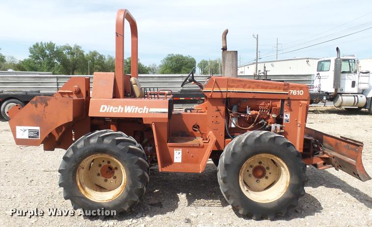 image for item DA7799 1996 Ditch Witch 7610 trencher