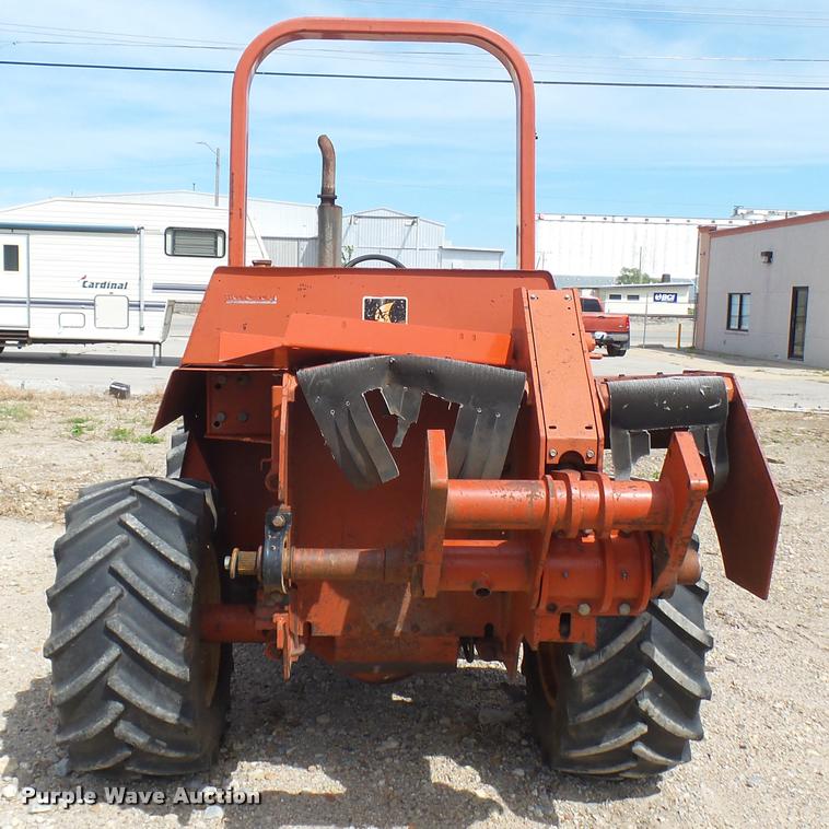 image for item DA7799 1996 Ditch Witch 7610 trencher