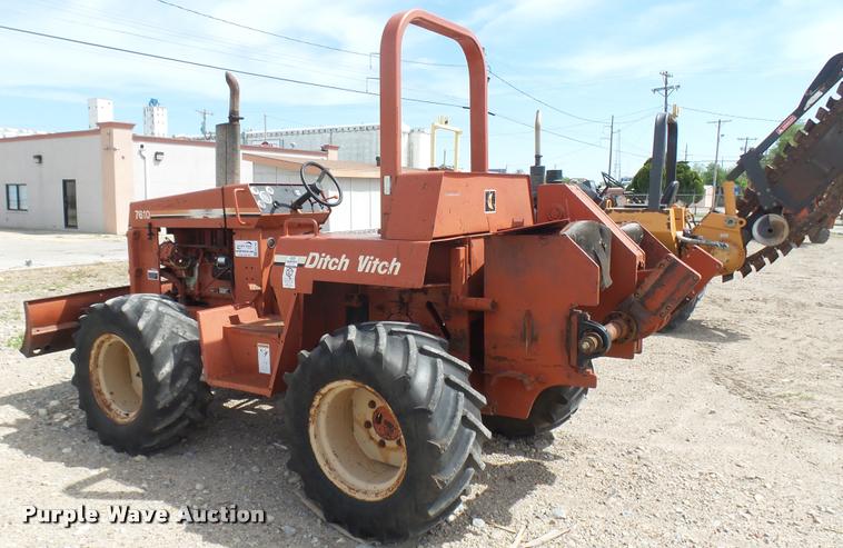 image for item DA7799 1996 Ditch Witch 7610 trencher