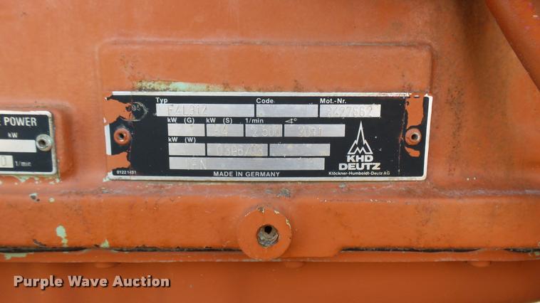 image for item DA7799 1996 Ditch Witch 7610 trencher