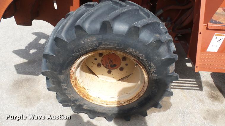 image for item DA7799 1996 Ditch Witch 7610 trencher