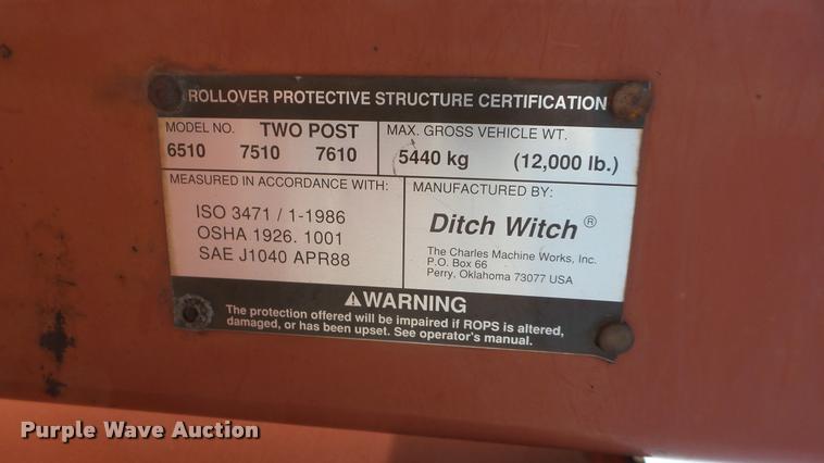 image for item DA7799 1996 Ditch Witch 7610 trencher