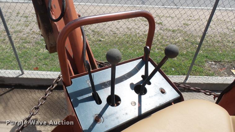 image for item DA7800 1991 Ditch Witch 5110 trencher